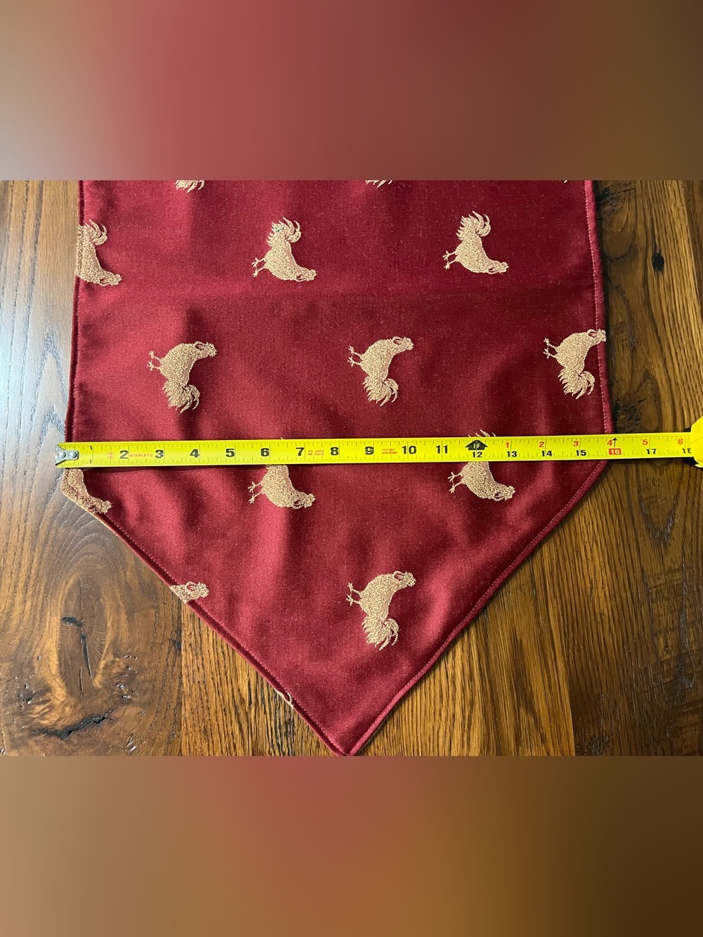 Reversible Chicken Table Runner - Picture 8 of 11